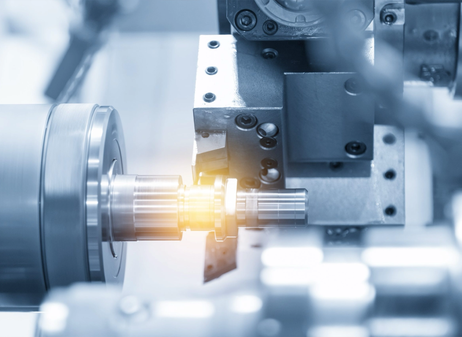 Makine İmalatında Derin Delik Delme Hizmetleri | KALIPEX Cnc Kalıp Ekipmanları San. Tic. Ltd. Şti.